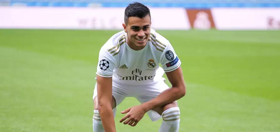 O jogador Reinier