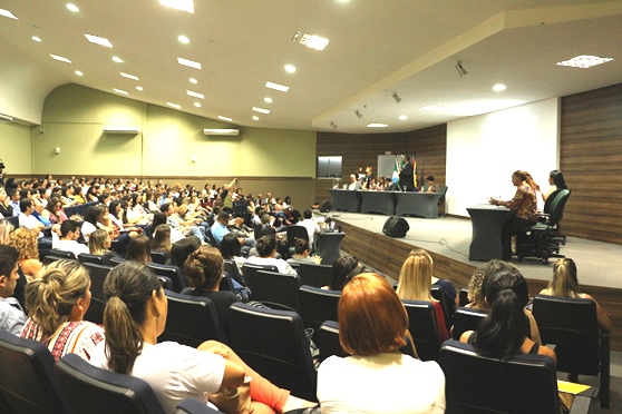 Com a participação de representantes dos 79 municípios de Mato Grosso do Sul, a Comissão Intergestores Bipartite da assistência social (CIB/MS) realiza nesta quinta-feira (19.02), às 13h30, a sua primeira reunião ordinária de 2020