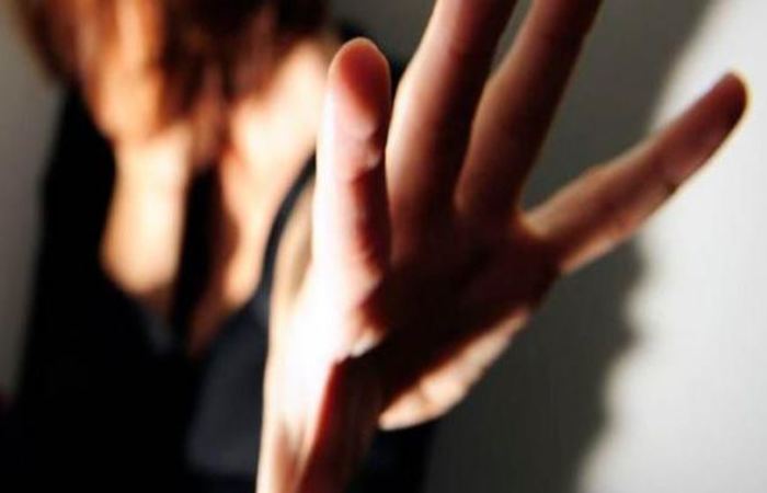 O caso foi registrado no dia 8 de fevereiro, quando a vítima deu entrada no hospital socorrida pelo suspeito e seus familiares