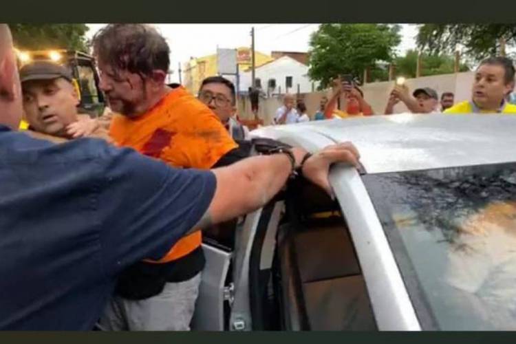 Durante o protesto, Cid fez um discurso criticando o movimento de paralisações