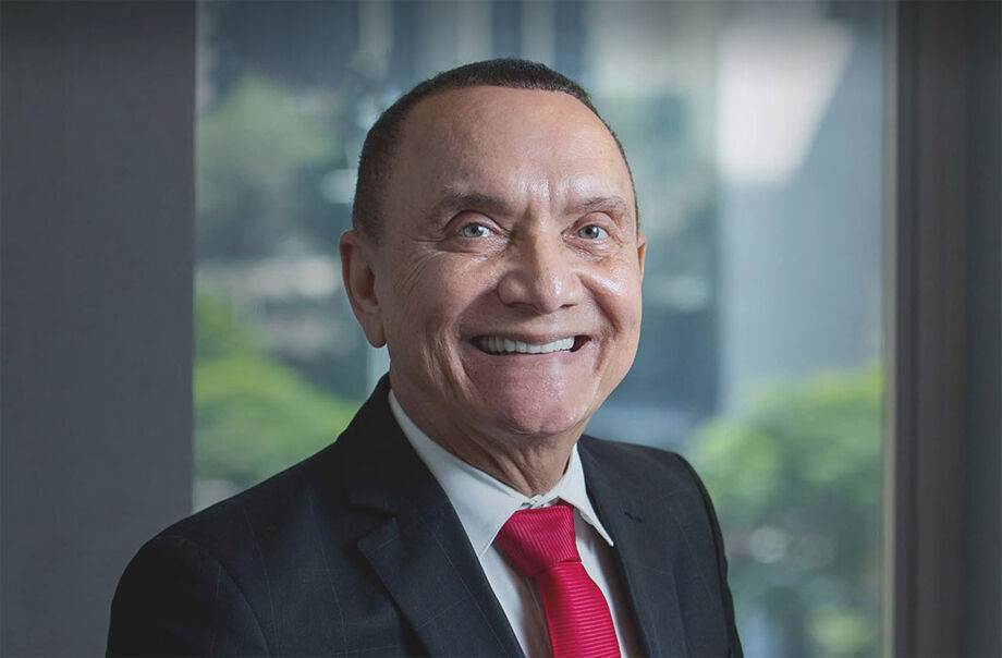 Oclécio Assunção - Especialista em Direito do Trabalho pela universidade de Direito da UNAES. Pós-graduado em Direito do Trabalho pelo Centro Universitário das Faculdades Metropolitanas Unidas – FMU São Paulo. Curso de Direito Jurídico do Mercosul pela UF