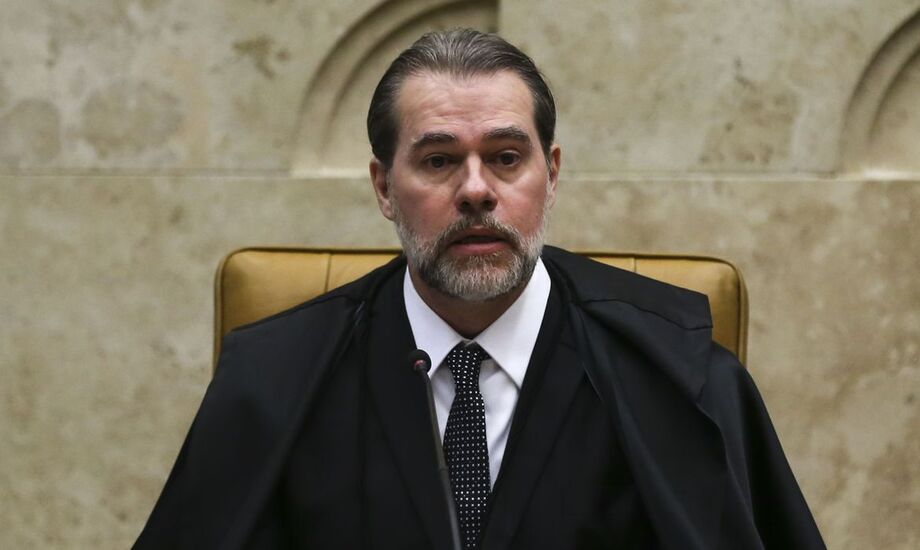 Democracia sem um Parlamento atuante, um Judiciário independente e um Executivo já legitimado pelo voto, diz ministro