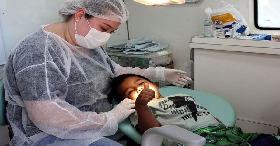 Cursos de geração de renda, palestras, oficinas infantis e ação social com atendimento médico foram um dos serviços já prestados à comunidade.