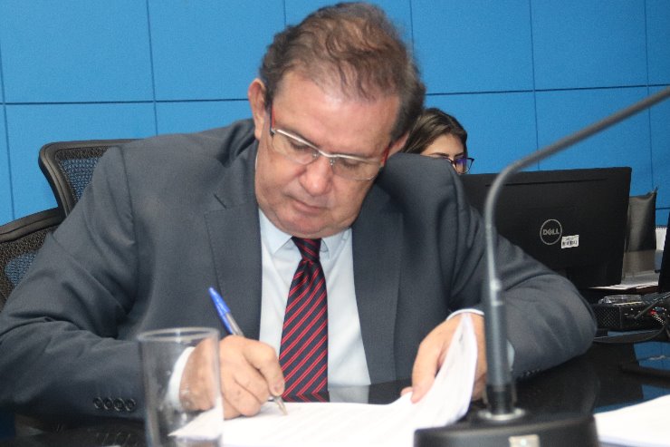 Esta é mais uma função assumida pelo paramentar, já que desde o ano passado passou a ser o vice-presidente da Casa de Leis.