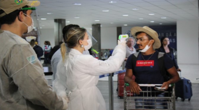 A primeira abordagem ocorreu às 1h40 e foi acompanhada pelo presidente da Comissão de Controle Sanitário (CCS-MS), Cel. QOBM Hugo Djan