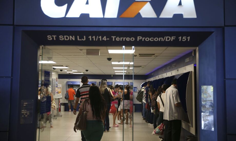 A Caixa informou que o auxílio emergencial já foi pago a cerca de 46 milhões de brasileiro