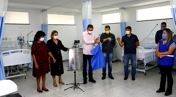 Foi realizada nesta quarta-feira (06.05) em Costa Rica, a inauguração de dez leitos de UTI (Unidade de Terapia Intensiva) do Sistema Único de Saúde (SUS) na Fundação Hospitalar do município, implantado para o combate ao coronavírus