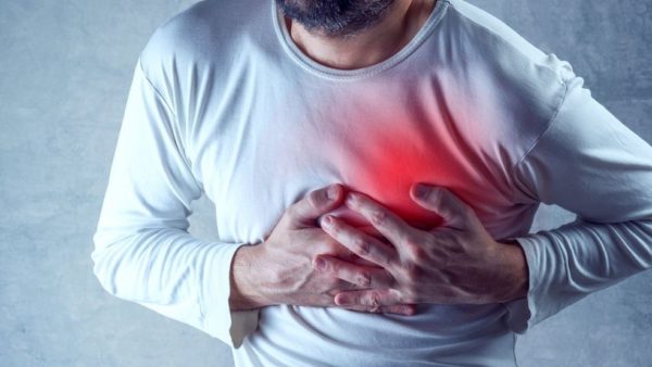 Levantamento do Ministério da Saúde indica que mais de 30% dos óbitos de pacientes de Covid-19 foram de pessoas com histórico de cardiopatias