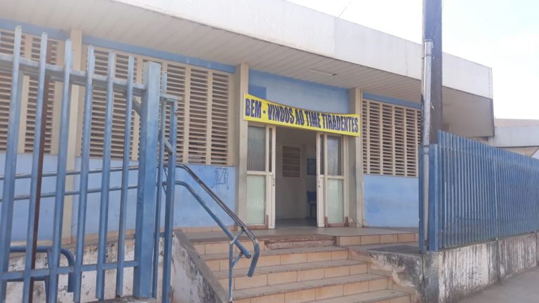 O Centro Regional de Saúde (CRS) e Unidade de Saúde da Família (USF) do bairro Tiradentes estarão com parte dos serviços suspensos na tarde dessa quarta-feira (20) para fazer a manutenção da rede elétrica das unidades