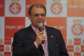 Eles são alvo de investigação do Ministério Público do Rio Grande do Sul por denúncias de irregularidades na gestão de Piffero