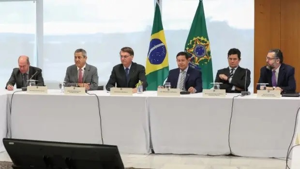 Reunião ministerial do dia 22 de abril.
