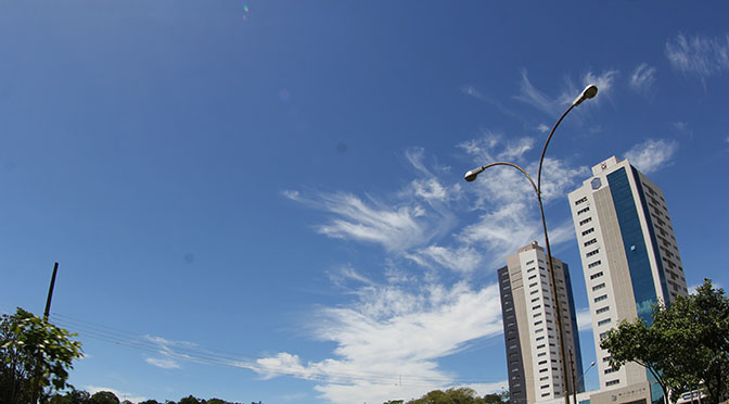 ara a Organização Mundial de Saúde (OMS), o índice ideal da umidade relativa do ar varia entre 50% e 80%.