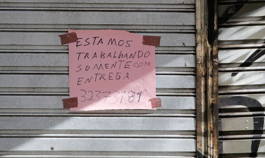 A cidade de São Gonçalo, a segunda mais populosa do estado do Rio de Janeiro, decidiu prorrogar medidas de isolamento social até o dia 8 de junho, devido à pandemia do novo coronavírus