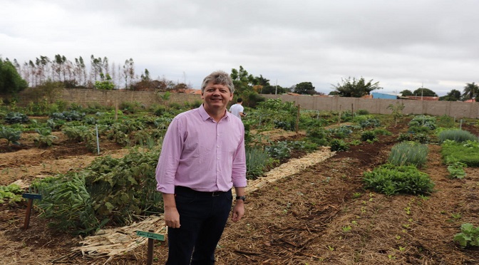 O titular da Semagro, secretário Jaime Verruck explica que a Manucã foi criada para resolver um problema dos agricultores familiares neste momento de pandemia.