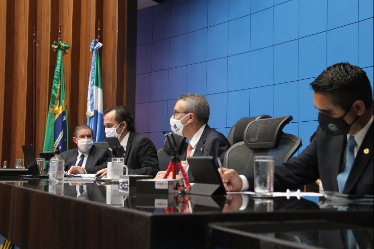 Deputado Paulo Corrêa é autor de uma das leis publicada hoje