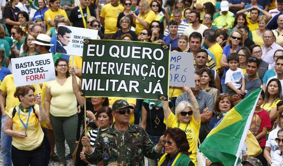 O presidente do Tribunal de Justiça de São Paulo, desembargador Geraldo Francisco Pinheiro Franco, criticou agentes políticos que 'pregam abertamente o desrespeito às decisões judiciais'