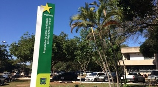 Entra em vigor a partir desta terça-feira (2/6), a Resolução PGE/MS/Nº 288 que trata sobre a expedição de minutas-padrão de edital de licitação, na modalidade pregão eletrônico para compra, termo de referência, ata de registro de preços