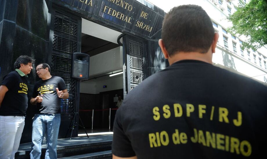 Uma das contas do Twitter que supostamente pertence ao grupo foi suspensa por causa da ação.