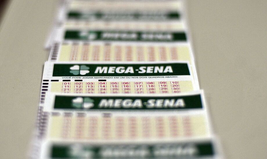 Apostas podem ser feitas até as 19h do dia do sorteio em lotéricas ou pela internet. Valor da aposta mínima é de R$ 4,50.