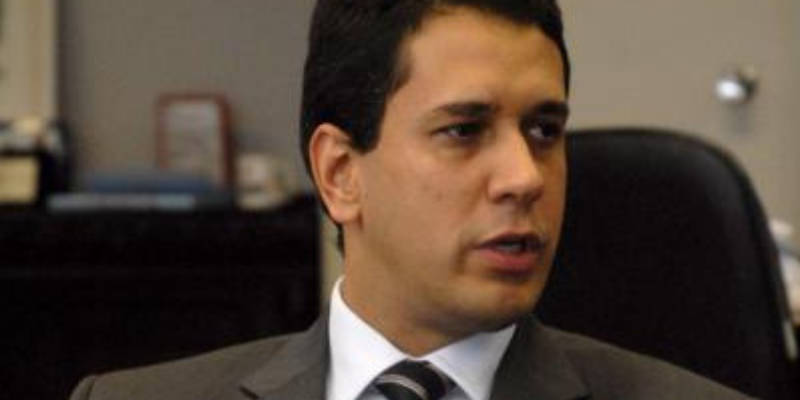 De acordo com a publicação, Sousa só assumirá de fato o cargo a partir do dia 8 de junho.