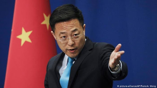 Quem tratou de desmentir as acusações foi o porta-voz do Ministério das Relações Exteriores chinês, Zhao Lijian