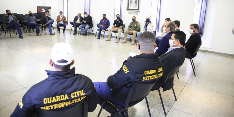 Reunião realizada na tarde desta quarta-feira (03)