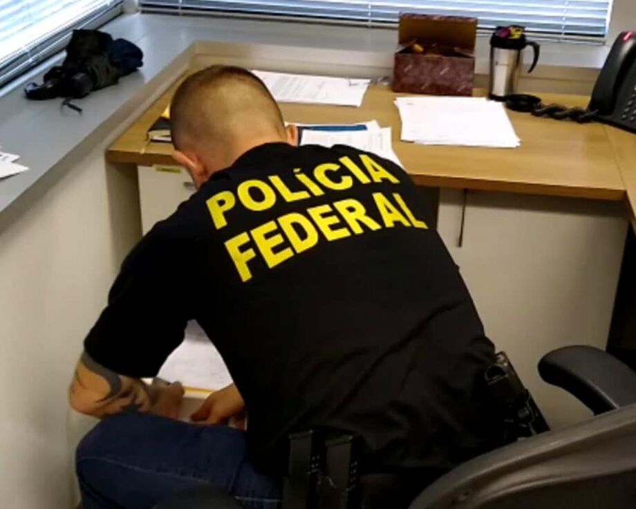 O Ministério Público Federal no Paraná apresentou denúncia nesta quarta, 3, contra executivos e agentes ligados ao Grupo Tenaris/Techint, pelo pagamento de mais de US$ 10 milhões em propinas ao ex- diretor de Serviços da Petrobras, Renato Duque
