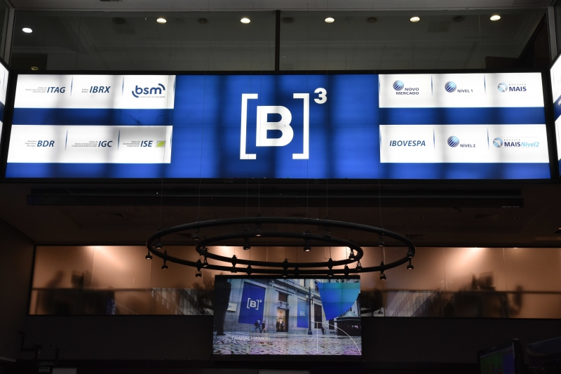 Às 11h29, o Ibovespa acumulava ganhos de 9,75% na semana, o que será a terceira consecutiva de elevação.