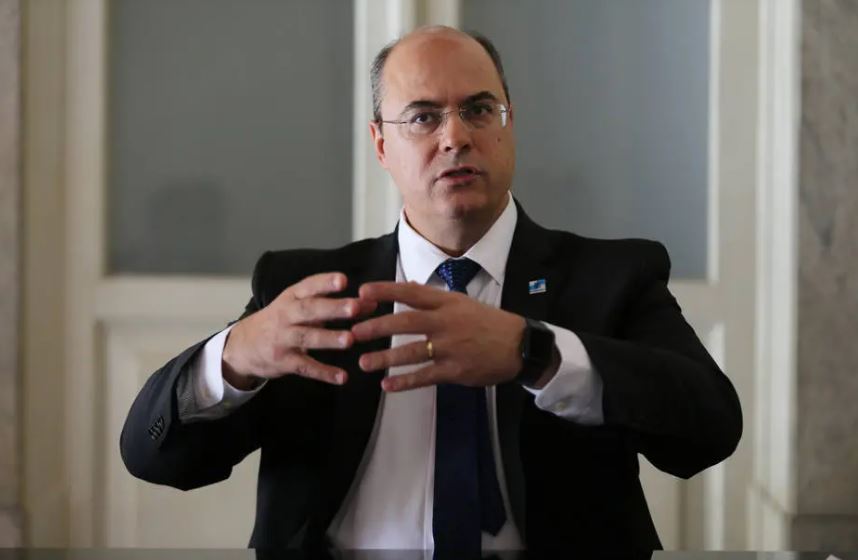 Governador do Rio de Janeiro, Wilson Witzel (PSC), divulgou decreto que flexibiliza as regras de isolamento, permitindo a partir deste sábado (6)