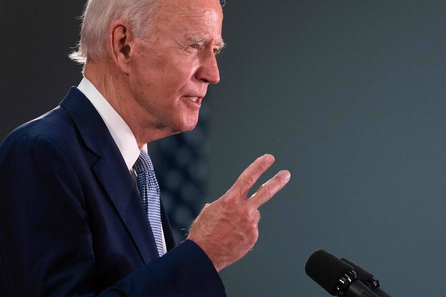 Vou passar todos os dias lutando para conseguir o seu voto para que, juntos, possamos vencer a batalha pela alma dessa nação, disse Biden no Twitter