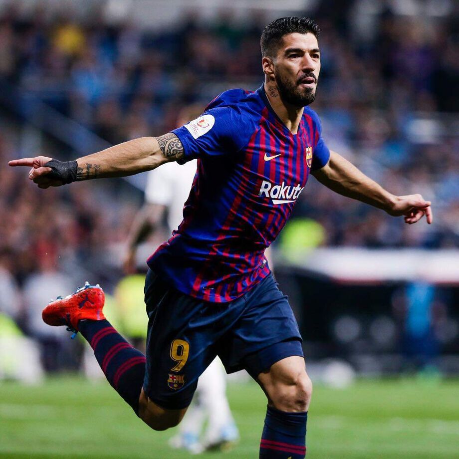 O uruguaio soma 191 gols e precisa marcar mais quatro para ultrapassar o húngaro László Kubala, que fez história no Barcelona na década de 1950