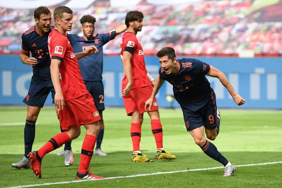 Robert Lewandowski ostenta 44 tentos, alcançando um novo recorde pessoal