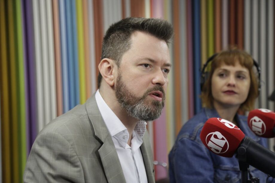 Filósofo e professor Eduardo Wolf