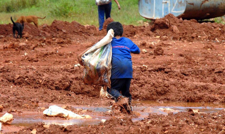 O Dia Mundial contra o Trabalho Infantil é celebrado nesta sexta-feira (12).