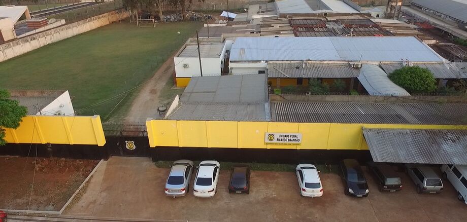 Seguindo as orientações do Ministério da Saúde, por conta do novo coronavírus, duas salas serão disponibilizadas para que os internos participem do treinamento com segurança
