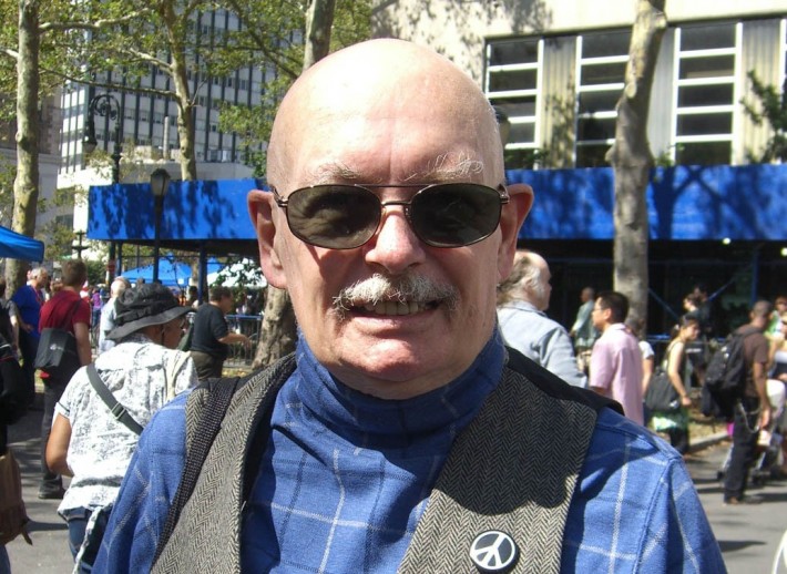 O escritor, editor e roteirista de quadrinhos Denny O’Neil