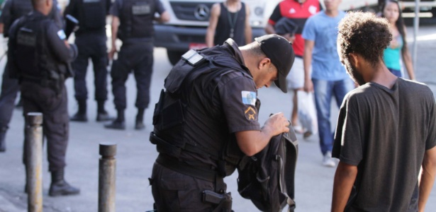 A exceção é para hipóteses absolutamente excepcionais, que precisam ainda de justificativa por escrito ao Ministério Público.