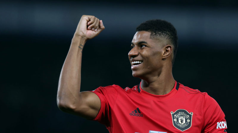 De acordo com a BBC, Johnson agradeceu a Rashford pela contribuição ao debate sobre a pobreza.