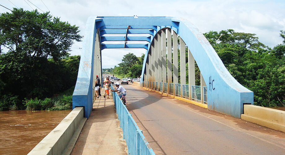 Ponte Velha, que liga Guia Lopes a Jardim