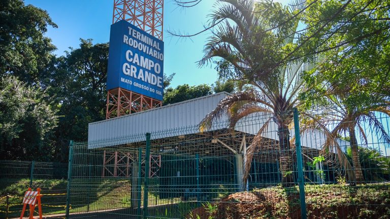A Agência Municipal de Regulação dos Serviços Públicos (Agereg), em ato conjunto com o Gabinete do Prefeito, poderá expedir normas complementares relativas à execução das medidas deste Decreto.