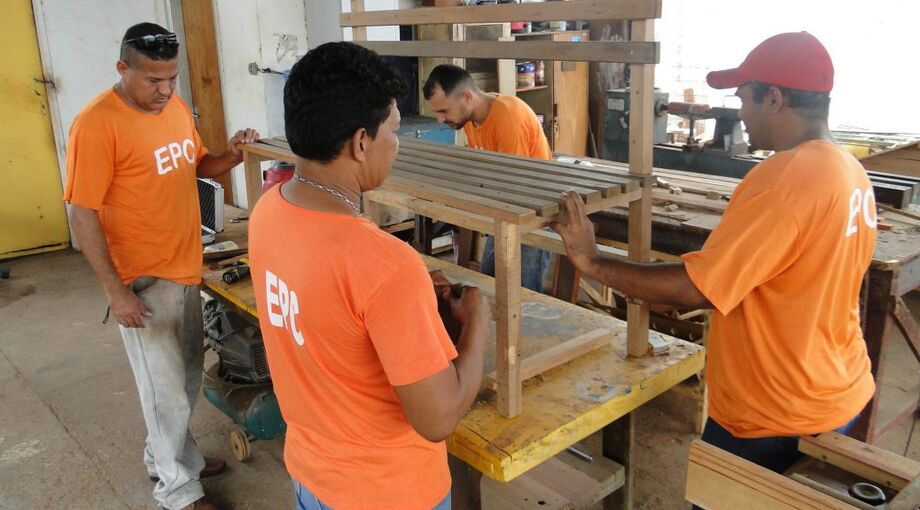 Mato Grosso do Sul lidera o ranking nacional de estado com o maior número percentual de presos trabalhando, com 37,34% em 2019