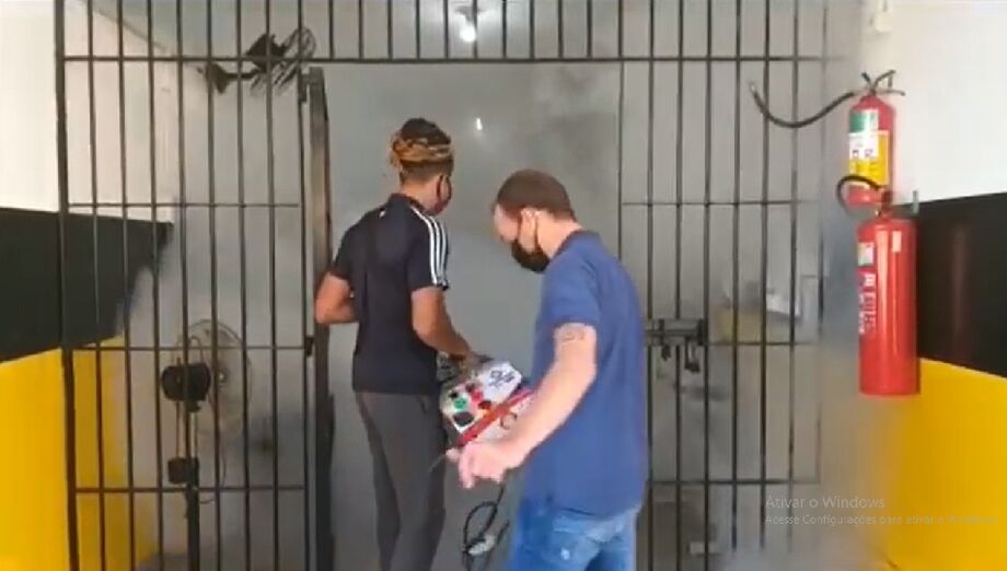 Para contribuir no combate à disseminação da Covid-19 no município, servidores penitenciários vão participar da barreira sanitária.