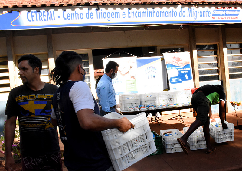 A campanha de arrecadação de saquinhos de leite pasteurizado produzido em MS já vem sendo realizada em parceria do governo do Estado com o Comper há mais de quatro anos