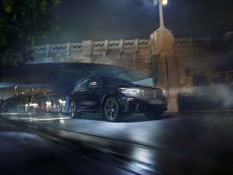 SUV desembarca no País em agosto com motorização V8 de 530 cv e torque de 750 Nm