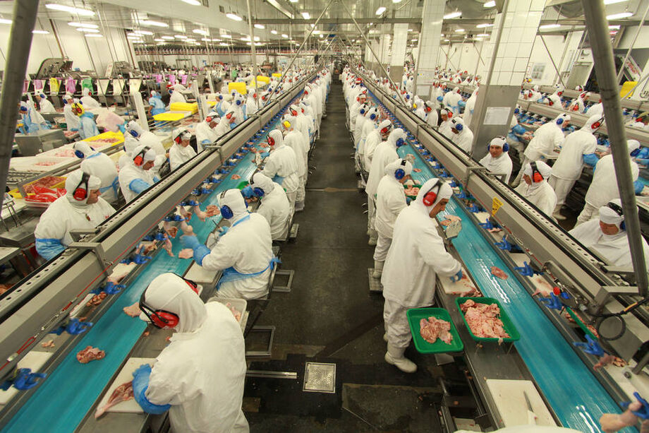 Frigorífico da BRF, maior exportadora de frango no mundo