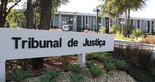 O Juizado Especial Civil e Criminal de Mato Grosso do Sul negou o pedido de indenização a uma condutora que causou um acidente ao dirigir sob efeito de remédios
