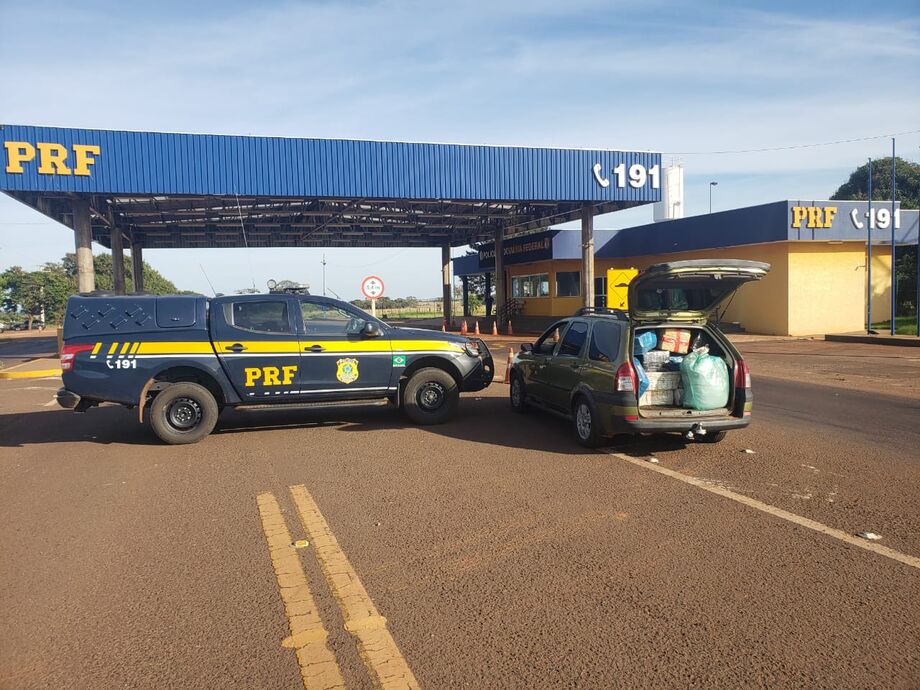Suspeito foi encaminhado para a Polícia Civil em Sidrolândia, junto com o automóvel e os ilícitos