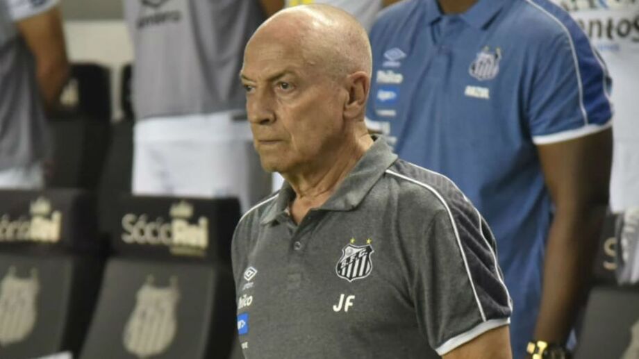 O estudo ainda mostra que o Campeonato Turco da segunda divisão é o que tem treinadores mais velhos, com média de 54,92.
