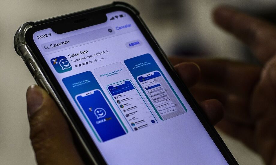 O auxílio é destinado aos trabalhadores informais, microempreendedores individuais, autônomos e desempregados