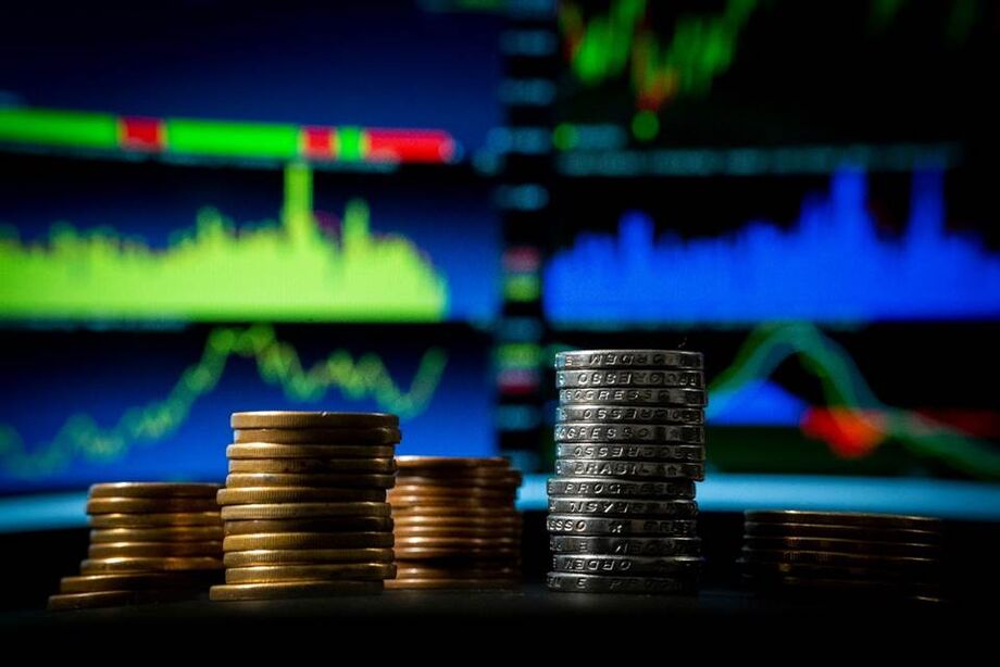 Enquanto o volume de renegociações continua crescendo, para a concessão de crédito, a tendência é de queda.